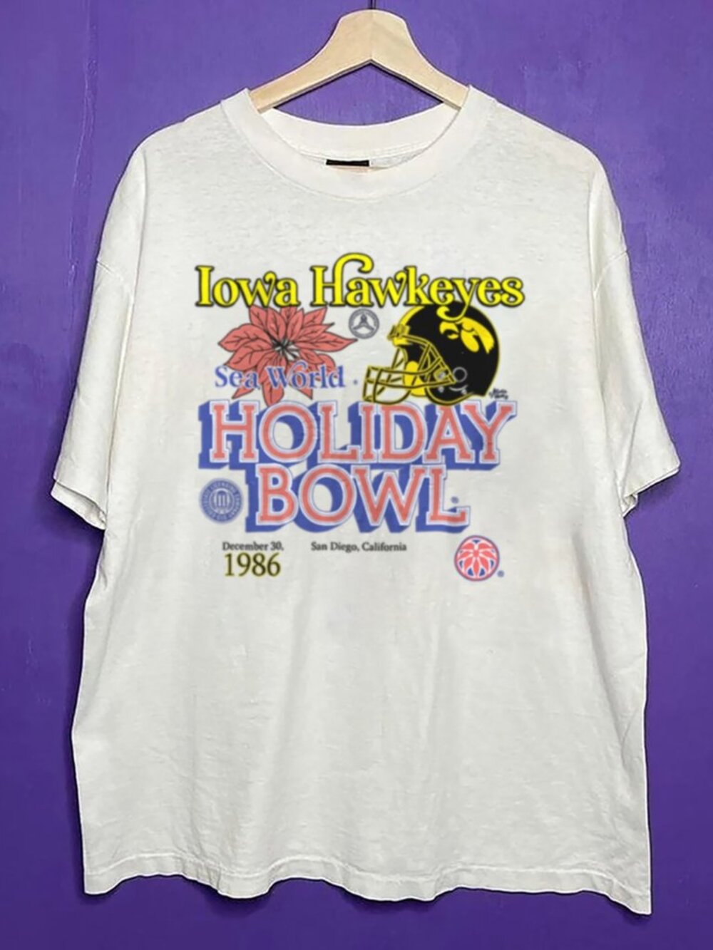 Vintage University of Iowa Hawkeyes Shirt, Holiday Bowl 1986 Football Shirt Tee